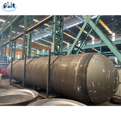 Горячая штамповка днища сосуда под давлением с гидростатическим испытанием, проверенная для углеродистой стали SA-516 класса 70